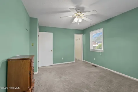 902 Hedrick Boulevard Morehead City NC 28557