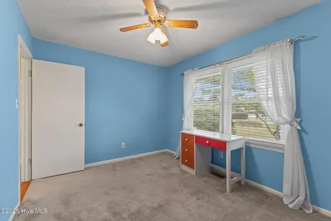 902 Hedrick Boulevard Morehead City NC 28557