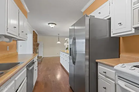 902 Hedrick Boulevard Morehead City NC 28557