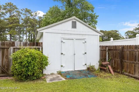 902 Hedrick Boulevard Morehead City NC 28557