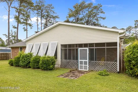 902 Hedrick Boulevard Morehead City NC 28557