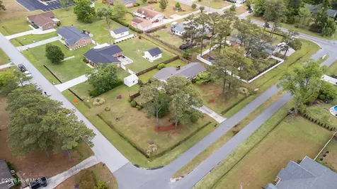 902 Hedrick Boulevard Morehead City NC 28557