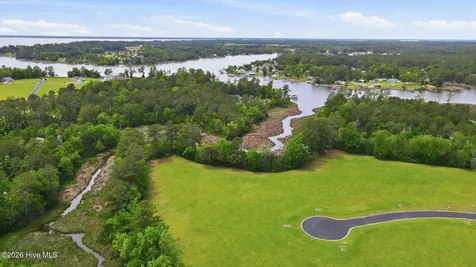 122 Davis Field Court Oriental NC 28571
