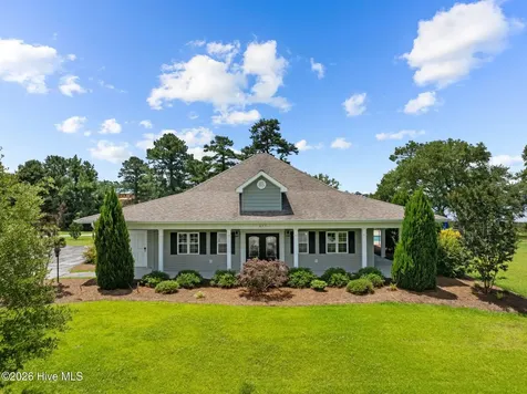 122 Davis Field Court Oriental NC 28571