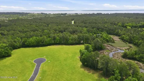 122 Davis Field Court Oriental NC 28571