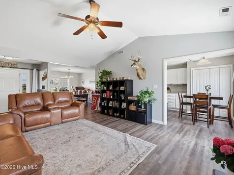 110 Eva Koonce Lane Richlands NC 28574