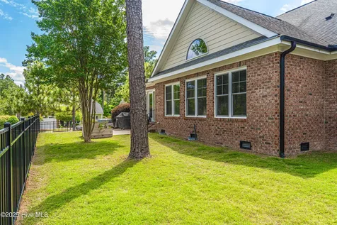 201 Sundew Court Southern Pines NC 28387