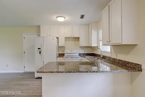 4010 Lake Avenue Wilmington NC 28403