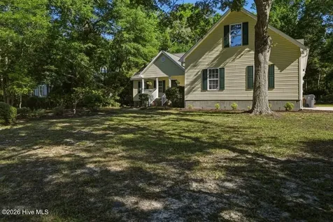 1806 Tree Shore Circle SW Ocean Isle Beach NC 28469