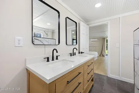 312 Channel Drive Emerald Isle NC 28594