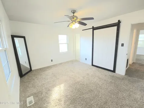 909 Clyde Drive Jacksonville NC 28540