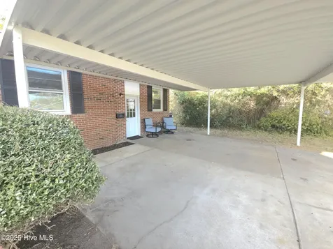 909 Clyde Drive Jacksonville NC 28540