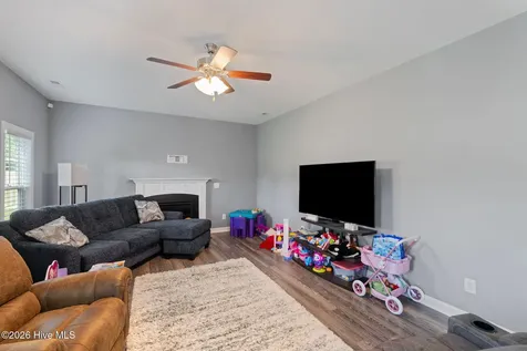 101 Weatherstone Court Pikeville NC 27863