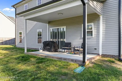 101 Weatherstone Court Pikeville NC 27863