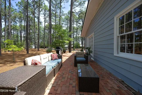 45 Huntington Valley Drive Pinehurst NC 28374