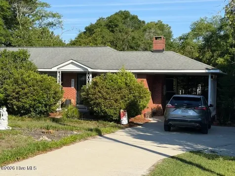805 Adelaide Drive Wilmington NC 28412
