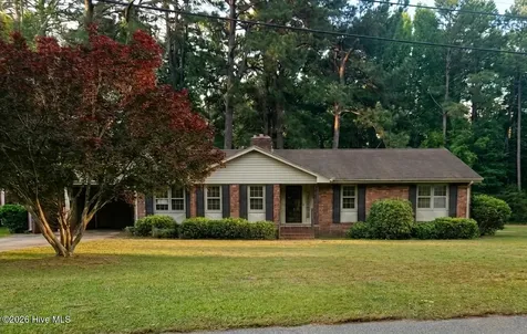 111 Fairlane Road Greenville NC 27834