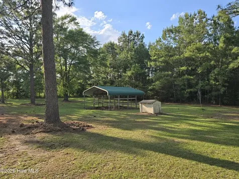 152 Clifton Meadows Lane Hubert NC 28539