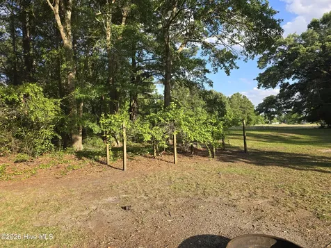 152 Clifton Meadows Lane Hubert NC 28539