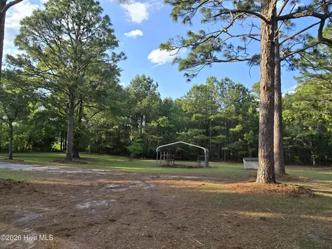 152 Clifton Meadows Lane Hubert NC 28539