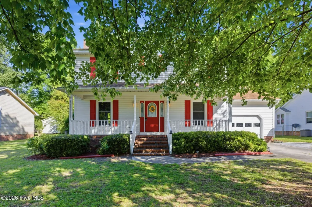 165 Raintree Circle Jacksonville NC 28540