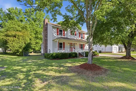 165 Raintree Circle Jacksonville NC 28540