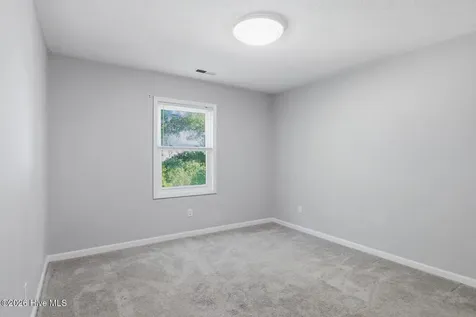 165 Raintree Circle Jacksonville NC 28540