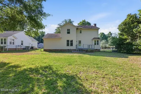 165 Raintree Circle Jacksonville NC 28540