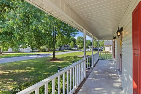165 Raintree Circle Jacksonville NC 28540