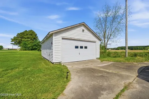 372 Firetower Road Elizabeth City NC 27909