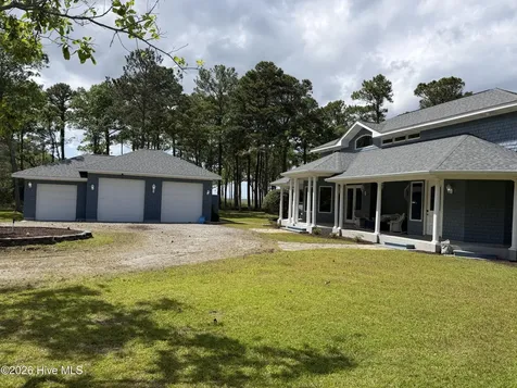 492 Sandy Point Drive Beaufort NC 28516