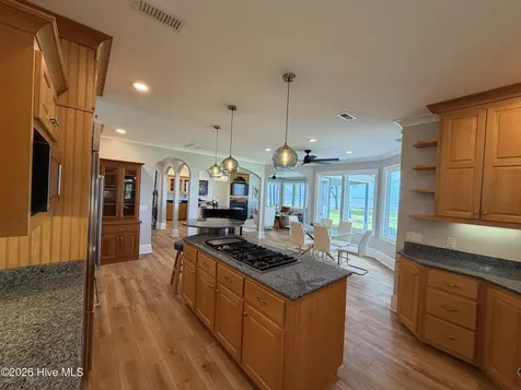 492 Sandy Point Drive Beaufort NC 28516