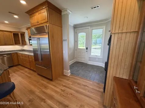 492 Sandy Point Drive Beaufort NC 28516