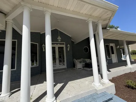 492 Sandy Point Drive Beaufort NC 28516