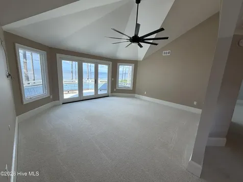 492 Sandy Point Drive Beaufort NC 28516