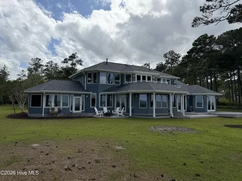 492 Sandy Point Drive Beaufort NC 28516