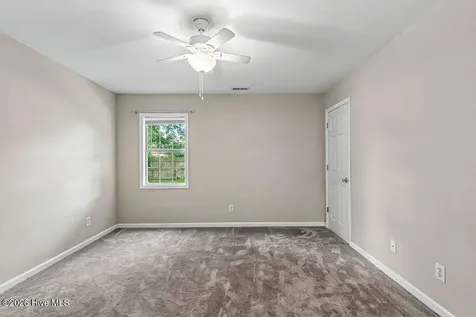172 Glenwood Drive Hubert NC 28539