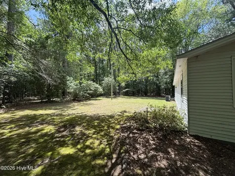 728 Warrior Trail Whiteville NC 28472