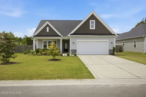 918 Rolling Pines Loop Road NE Leland NC 28451