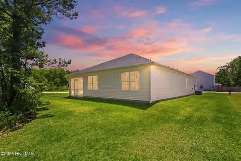 849 Tuscarora Trail Jacksonville NC 28546