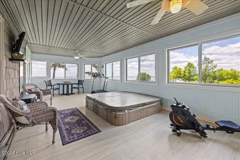110 Barnes Lane Knotts Island NC 27950