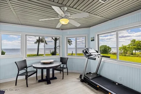 110 Barnes Lane Knotts Island NC 27950