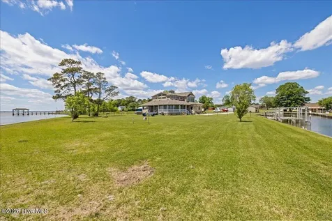 110 Barnes Lane Knotts Island NC 27950