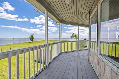 110 Barnes Lane Knotts Island NC 27950