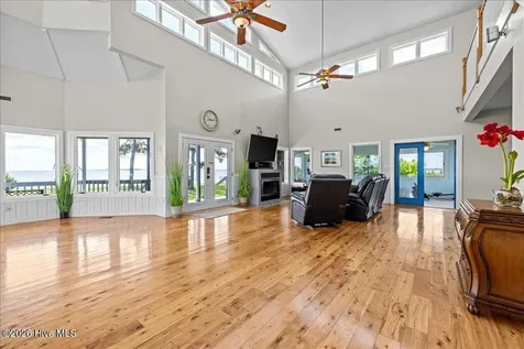 110 Barnes Lane Knotts Island NC 27950