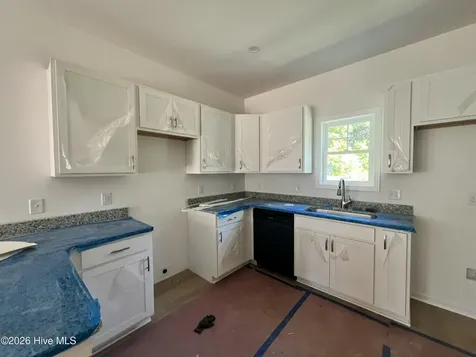 517 Bartley Street Vass NC 28394
