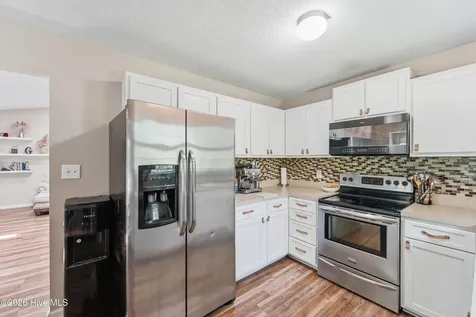 308 Pebble Lane Jacksonville NC 28546