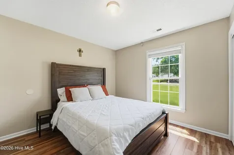 308 Pebble Lane Jacksonville NC 28546