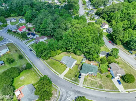 308 Pebble Lane Jacksonville NC 28546