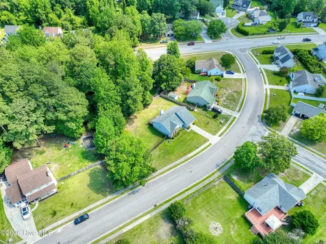 308 Pebble Lane Jacksonville NC 28546
